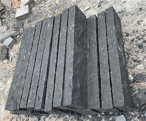 stone palisade black basalt cleft stone palisade black basalt cleft