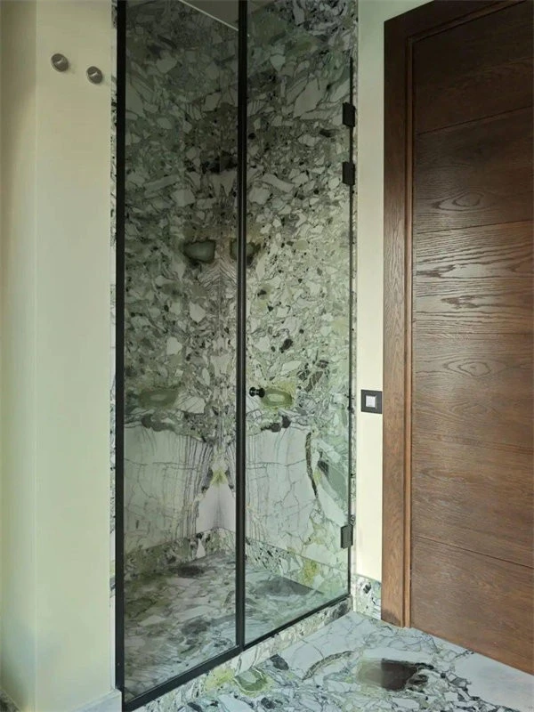 Stone Tiles Bathroom Wall