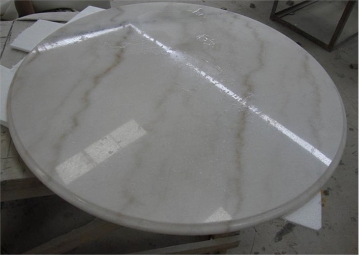 Hvit marmor spisebord